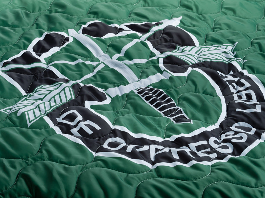 Woobie USA Throw Blanket - De Oppresso Liber (DOL) on Green
